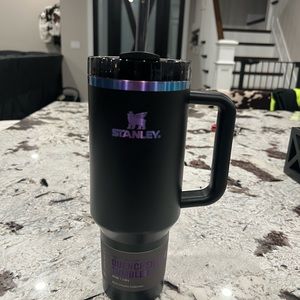 STANLEY BLACK CHROMA 40oz BRAND NEW